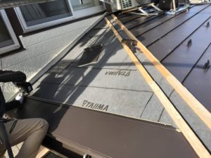 金属屋根カバー工法