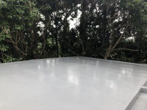 屋上防水トップコート完成