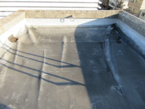 屋上シート防水の劣化状況