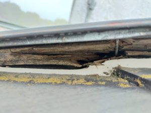 屋根 貫板の腐食